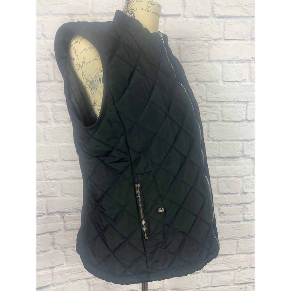 Women's Puffer Vest - Size XL - Great Condition! - Picture 2 of 7